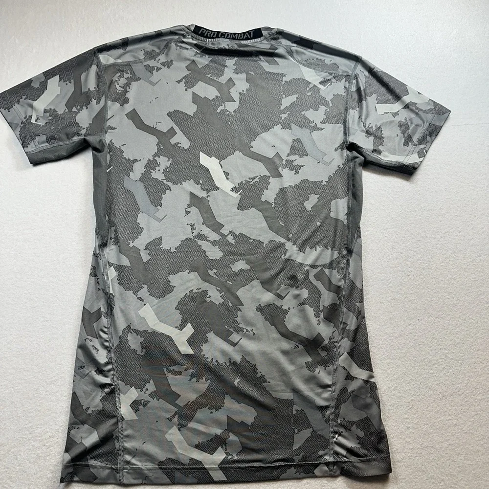 Nike Pro Combat Men's XXL Camo Compression Shirt Dri-FIT Athletic Training - Picture 2 of 9